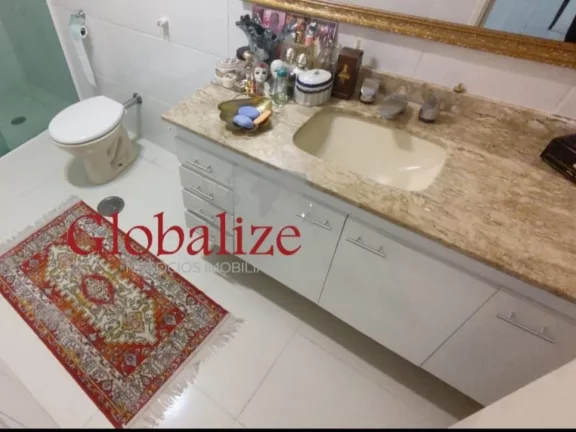 Imagem Apartamento com 3 dormitórios, suíte e dependência total no bairro Pompeia em Santos por R$ 1.350.000,00