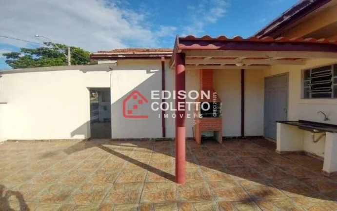 Imagem Charmosa Casa Reformada à Venda no Jardim São Paulo, Piracicaba!!