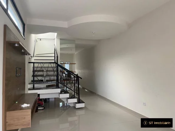 Imagem Belo Sobrado à venda em Atibaia - Jd do Lago - 162,00 m² por R$640.000!