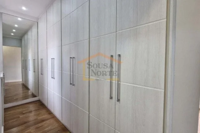 Imagem Sobrado com 182m² de área construída, distribuído em três pavimentos, com 3 dormitórios, sendo...