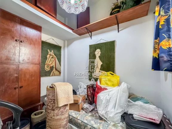 Imagem Apartamento à venda, 56 m² por R$ 300.000,00 - Várzea - Teresópolis/RJ
