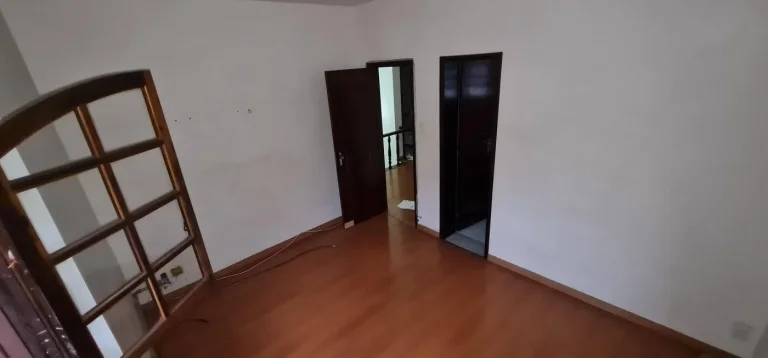 Imagem Casa para Venda em Rio de Janeiro, MEIER, 3 dormitórios, 1 suíte, 2 banheiros, 4 vagas