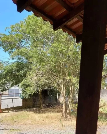 Imagem Casa com 3 dormitórios sendo 1 suíte e 4 vagas de garagem - Parque Guarani | Joinville/SC