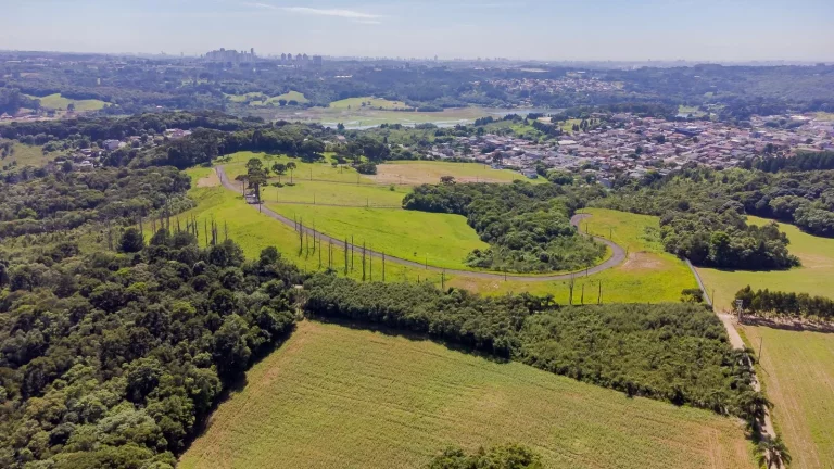 Imagem Terrenos em condomínio próximo ao Passauna