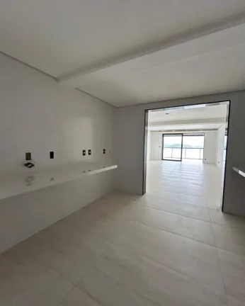 Imagem Apartamento para Venda em Angra dos Reis, Pontal, 3 dormitórios, 3 suítes, 4 banheiros, 2 vagas