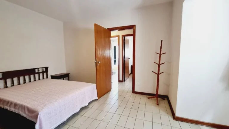 Imagem Apartamento com 3 dormitórios à venda, 140 m² - Pitangueiras - Guarujá/SP