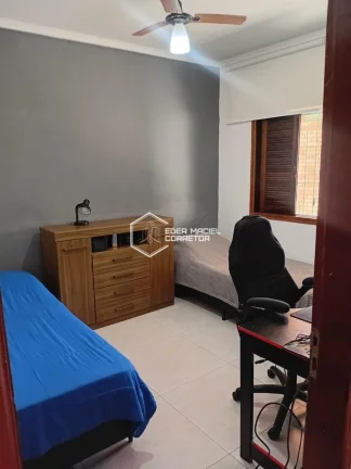 Imagem Se o que você procura é tranquilidade, comodidade e uma casa pronta para morar, este imóvel é a ...
