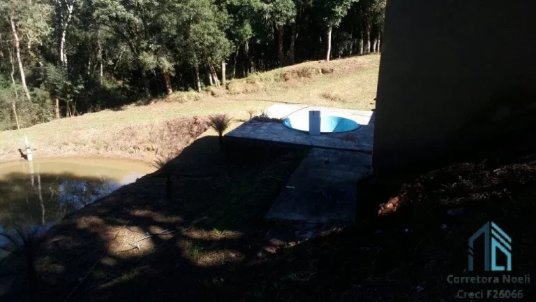 Imagem Chácara ótima localização a venda 02 casas, piscina, açude, salão de festas, em Mandirituba PR