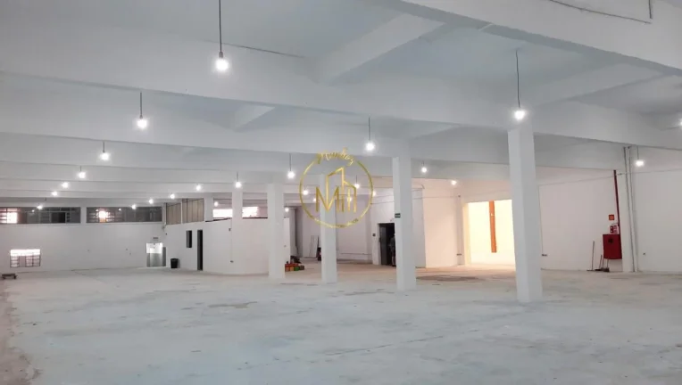 Imagem Galpão / Barracão para Venda em Santo André, Jardim Santo Antônio, 6 banheiros, 8 vag