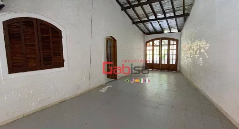 Imagem Casa com 5 dormitórios à venda, 260 m² por R$ 500.000,00 - São Pedro da Aldeia - São Pedro da Aldeia/RJ