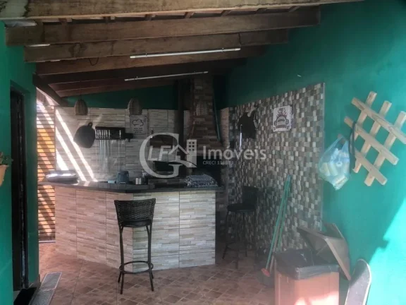 Imagem Imperdível! Casa à venda em Campo Grande-MS, Jardim Vida Nova, 3 quartos, 3 salas, 2 banheiros, 3 vagas, 161m². Venha conferir!