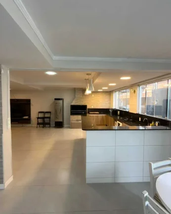 Imagem Apartamento com 2 dormitórios e 1 vaga de garagem em Itajaí/SC