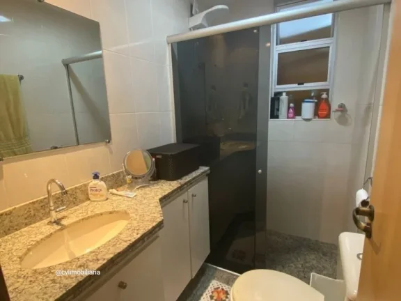 Imagem COBERTURA DE LUXO - 5Quartos, sendo 2 suítes + 4Vagas livres
1º PISO:
? Sala para 02 ambientes, co...