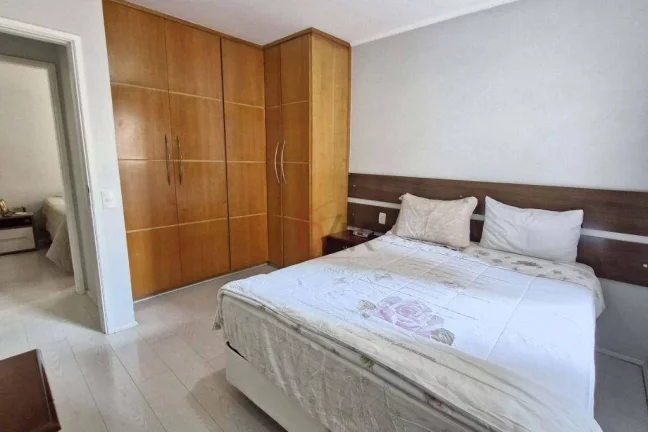 Imagem Oportunidade na Rua Princesa Isabel: 86m² Reformado com 2 Vagas