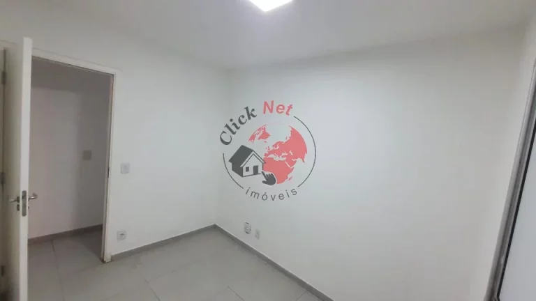 Imagem Ótimo Apartamento próximo ao trolebus no bairro Canhema em Diadema à Venda, nada para fazer
