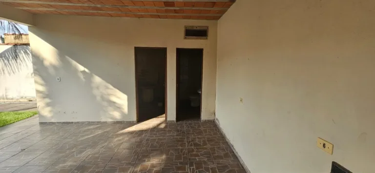 Imagem Casa para Venda em Itanhaém, São Fernando (Chácaras), 2 dormitórios, 1 banheiro, 4 vagas