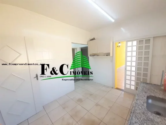Imagem Casa para Venda em Limeira, Jardim Glória, 3 dormitórios, 1 suíte, 2 banheiros, 2 vagas