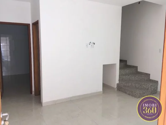 Imagem Sobrado para Alugar em Vila Santa Clara, São Paulo - SP