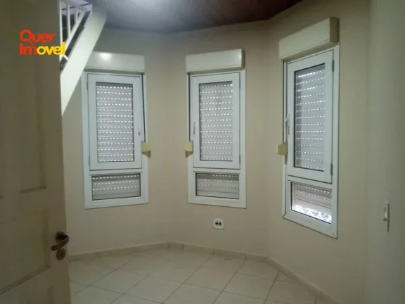 Imagem Imperdível oportunidade de adquirir uma casa em Ribeirão Preto-SP, Ribeirânia: 4 quartos, 3 suítes, 2 salas, 6 banheiros, 5 vagas, 280m².