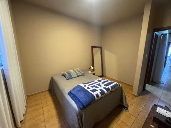 Imagem Apartamento frente mar com 3 dormitórios sendo 2 suítes e 1 vaga de garagem em Balneário Camboriú