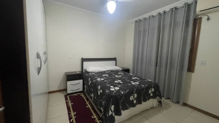 Imagem Casa com 4 Dormitórios para Temporada em Jurerê Internacional – Próxima ao