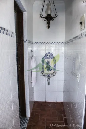 Imagem Chácara Exclusiva em Condomínio à Venda em Atibaia: Conforto e Elegância