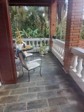 Imagem Casa de Campo para Venda em Mairiporã, Salsalito, 3 dormitórios, 1 suíte, 4 banheiros, 4 vagas