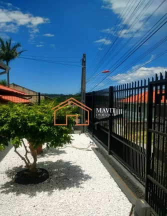 Imagem CASA RESIDENCIAL em SÃO JOSÉ - SC, FORQUILHAS