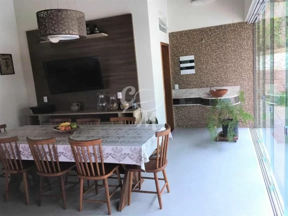 Imagem Excelente casa térrea