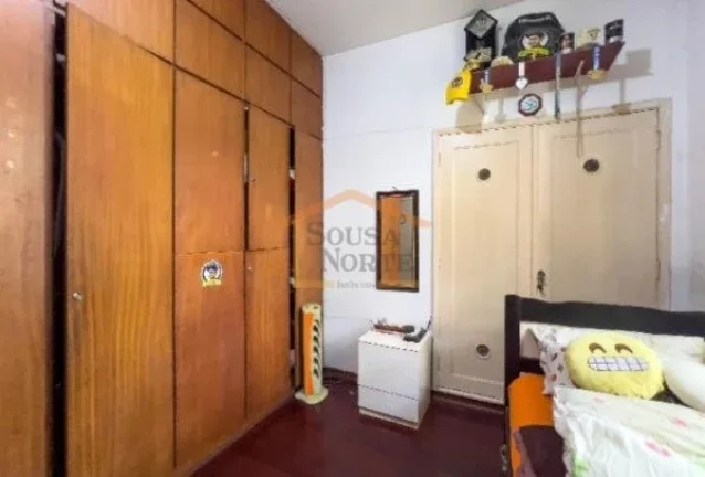 Imagem Apto 104m², 3 dormitórios aconchegantes com pisos em madeira, sendo 1 suíte com banheira, cozinha...