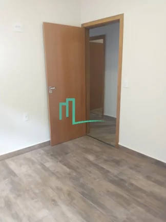 Imagem EXCELENTE CASA A VENDA NO BAIRRO MENEGHETTI