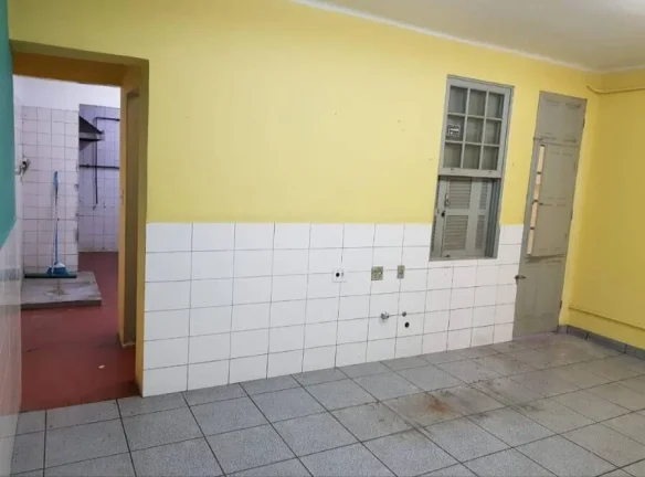 Imagem Casa Comercial - 148M², 5 Salas, 2 Banheiros, Terraço Fechado.