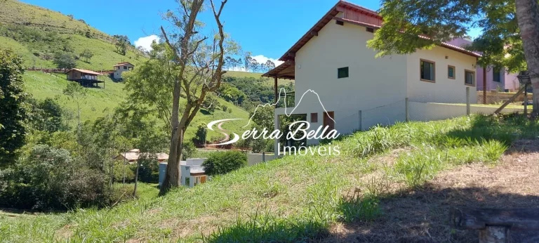 Terreno à venda, 747 m² por R$ 140.000,00 - Sebastiana - Teresópolis/RJ