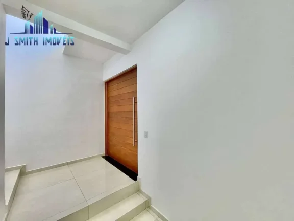 Imagem CASA NOVA, COM TODOS ACABAMENTOS, 3 SUÍTES, 5 VAGAS, PISCINA. Show!!