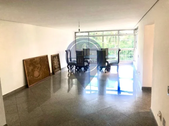 Imagem Apartamento de 3 quartos com vista eterna para o verde no Paraíso - São Paulo-SP: 145m², 2 vagas de garagem - Aproveite!
