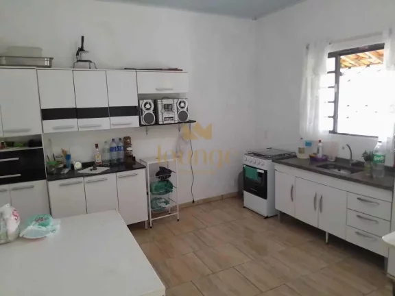 Imagem Chácara mobiliada à Venda Zona Rural Araçoiaba da Serra/SP