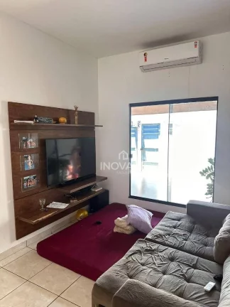 Imagem Casa com 2 dormitórios à venda, 140 m² por R$ 380.000,00 - Jardim Flamboyant - Itumbiara/GO