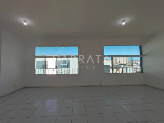 Imagem Salão comercial no centro de Carapicuíba, 150 metros