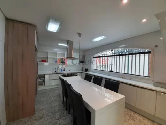 Imagem Oportunidade em excelente sobrado para Venda na Chácara Inglesa. - Aceita Permuta