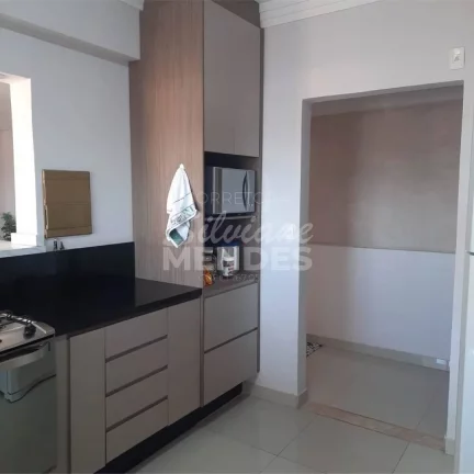 Imagem Lindo Apartamento com 108 m² no Edifício Athenas