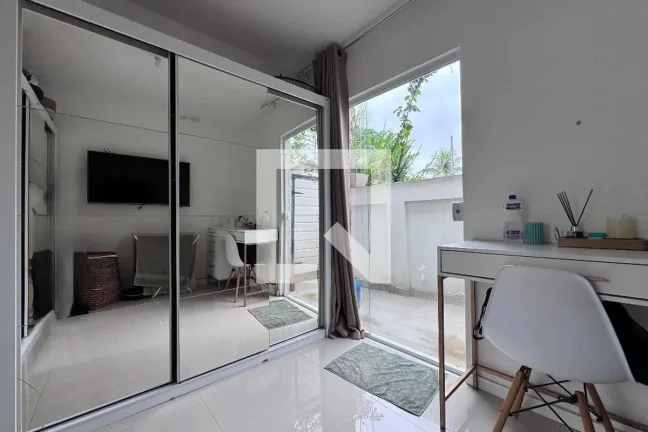 Imagem Casa à Venda - Vargem Pequena, 2 Quartos, 60 m2