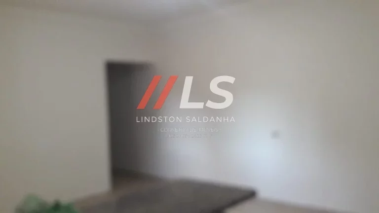Imagem Vende-se Casa na Silop