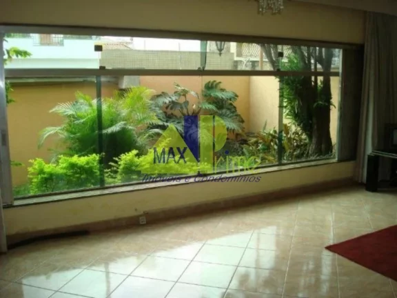 Imagem Imperdível: Casa de 4 quartos no Tatuapé, São Paulo-SP, com 450m² e 4 vagas de garagem!