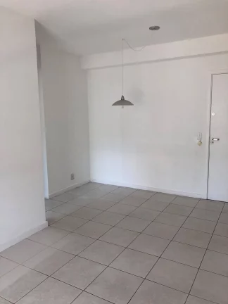Imagem Apartamento com 2 Quartos à Venda, 68 m² em Camorim - Rio De Janeiro