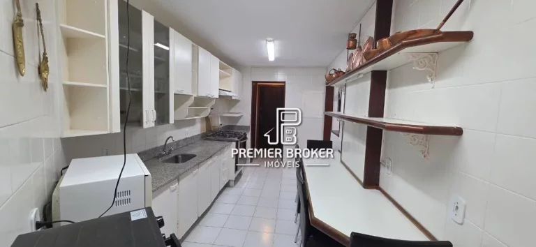 Imagem Apartamento à venda, 166 m² por R$ 800.000,00 - Agriões - Teresópolis/RJ