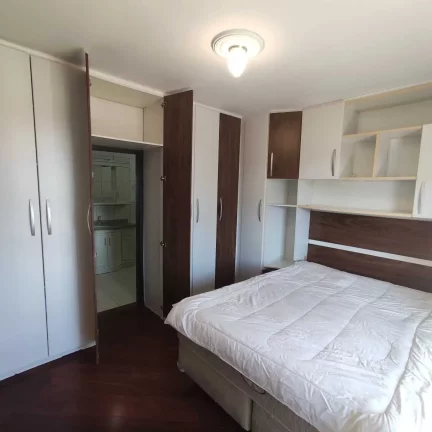 Imagem Casa averbada com 3 dormitórios sendo 1 suíte e 2 vagas de garagem em Joinville