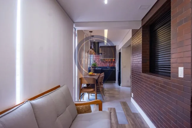 Imagem Apartamento à venda na Vila Mariana, São Paulo-SP: 1 quarto, 2 salas, 2 banheiros, 2 vagas e 69m²! Confira já!