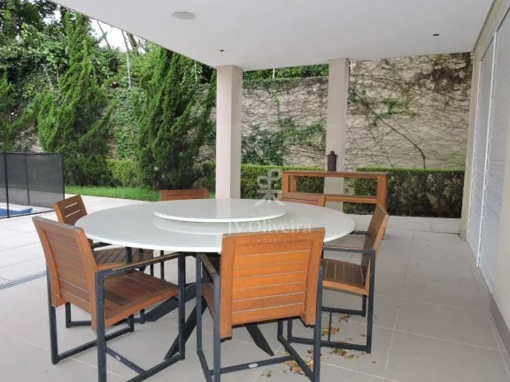 Imagem Casa com 5 dormitórios à venda, 600 m²