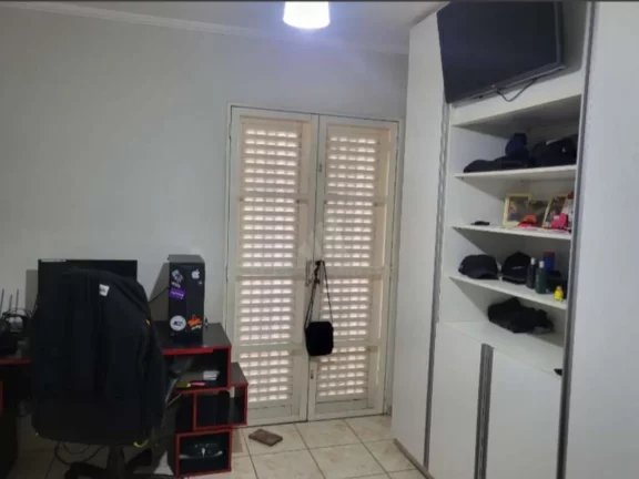 Imagem Sobrado à Venda com piscina e próximo à FAAT – Atibaia/SP