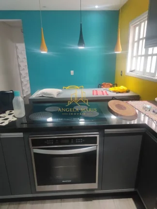 Imagem Casa Sobrado, 3 Dormitórios (1suíte), 2 vagas, Jardim das Indústrias - SJC